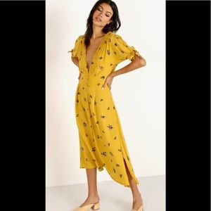 FAITHFULL THE BRAND Billie Midi Dress in Dolores Floral size 6